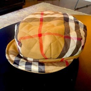 Burberry newsboy hat - winter